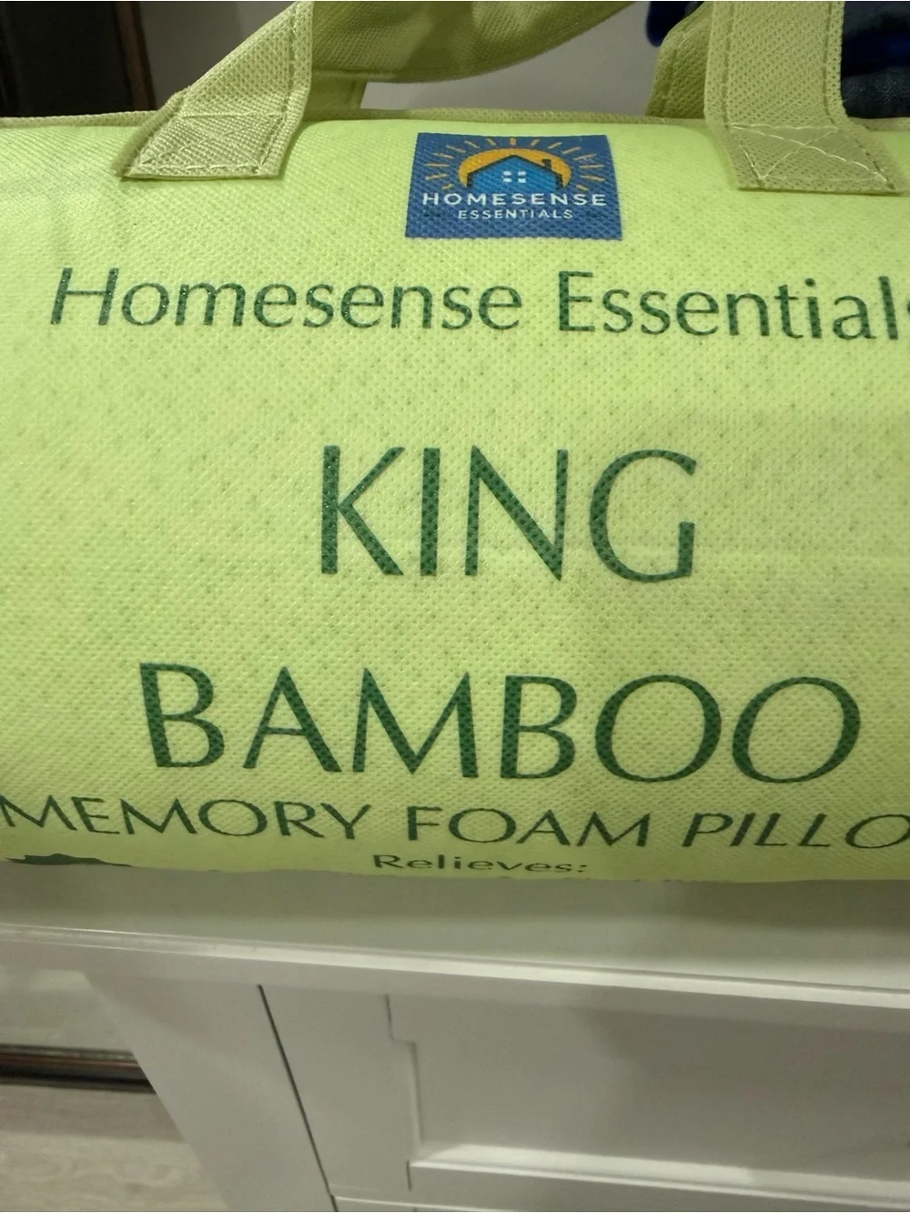 King Bamboo Memory Foam Pillow - NWT